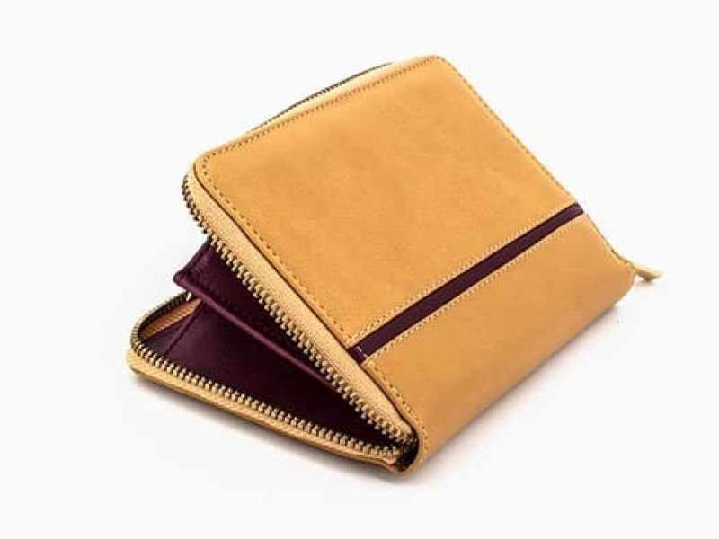 Cartera de señora con cierre de cremallera