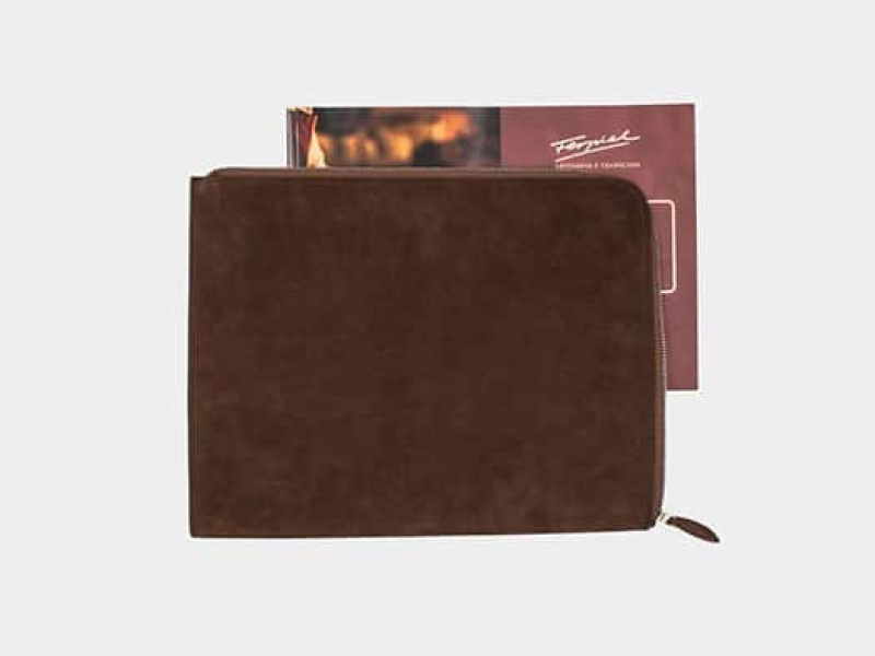 Carpeta de cremallera en piel